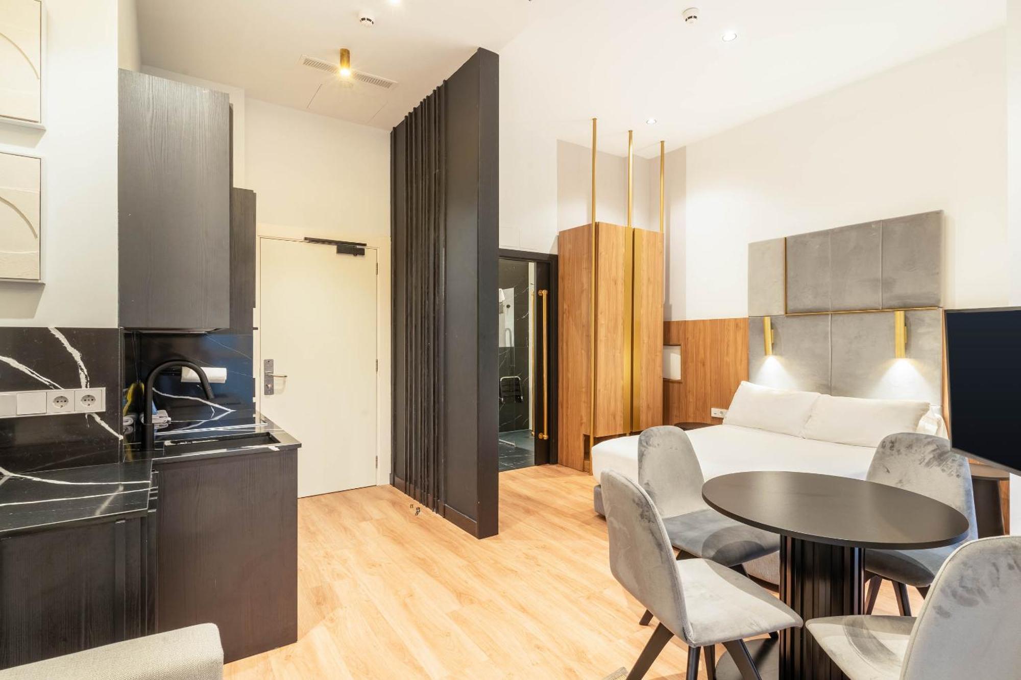 Limehome San Sebastian Zubieta Kalea Экстерьер фото